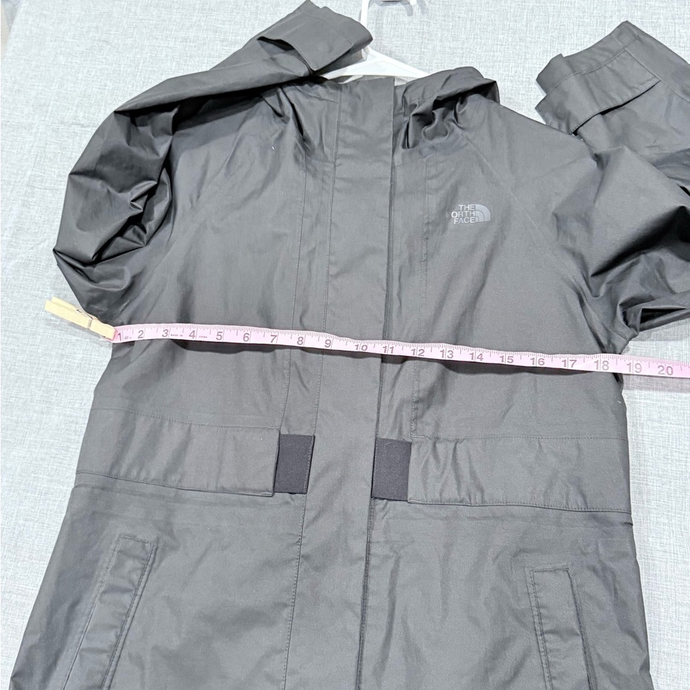 THE NORTH FACE LYNWOOD PARKA, black, medium - Picture 6 of 15